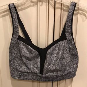 Lululemon Ta-Ta Tamer sport bra 36DD